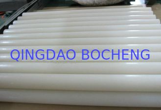 China ³ PVDF Rod de los 2.10g/cm con la alta estabilidad termal para la cocina, alargamiento 140% proveedor