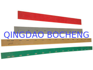China Cuchillas resistentes del raspador de la PU de la abrasión para la mezcladora y la banda transportadora proveedor